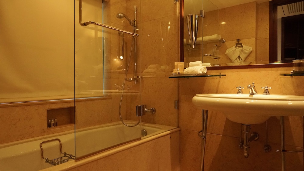 Executive Room, 1 Queen Bed