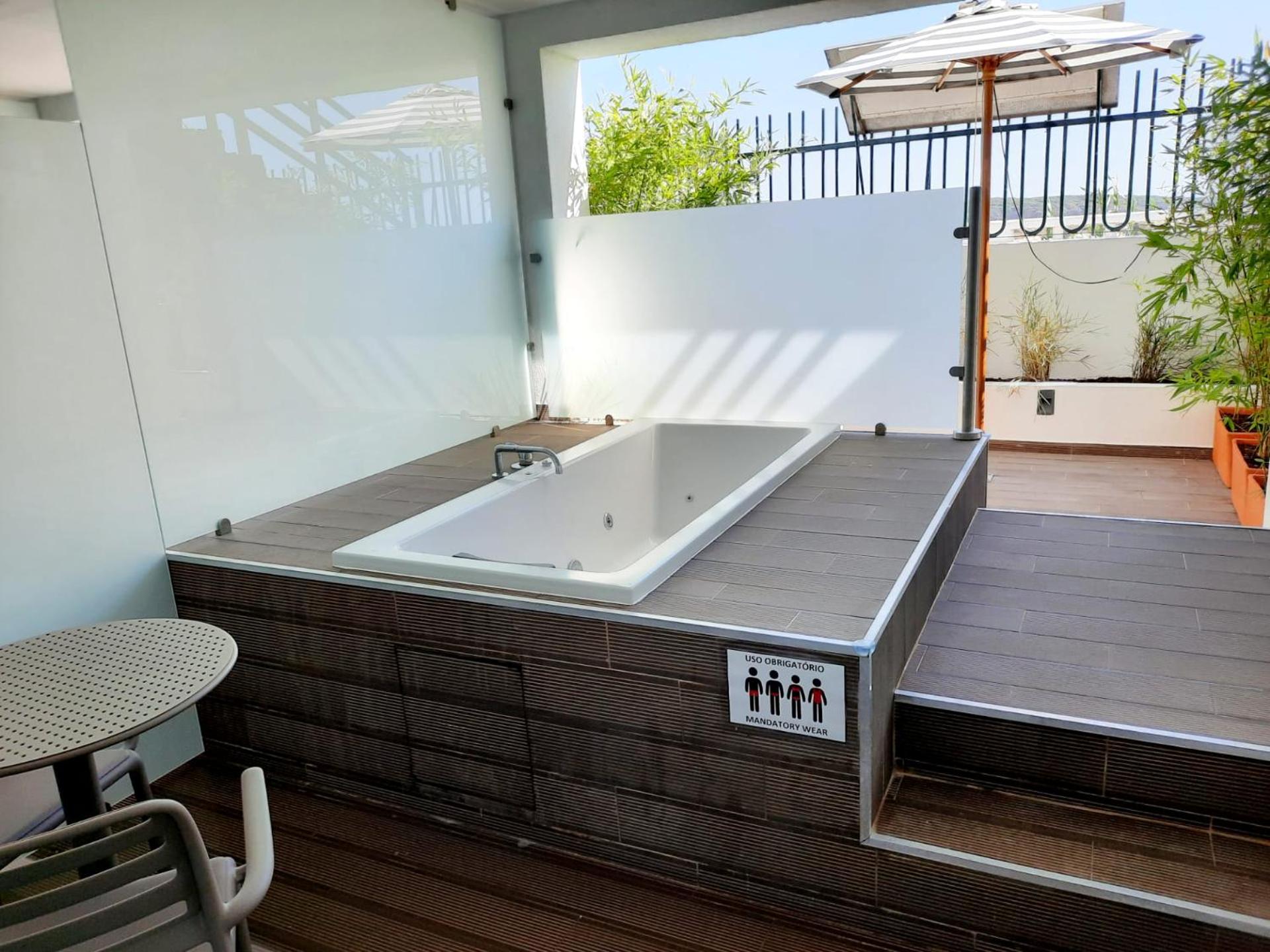Double Room with Spa Bath photo 2
