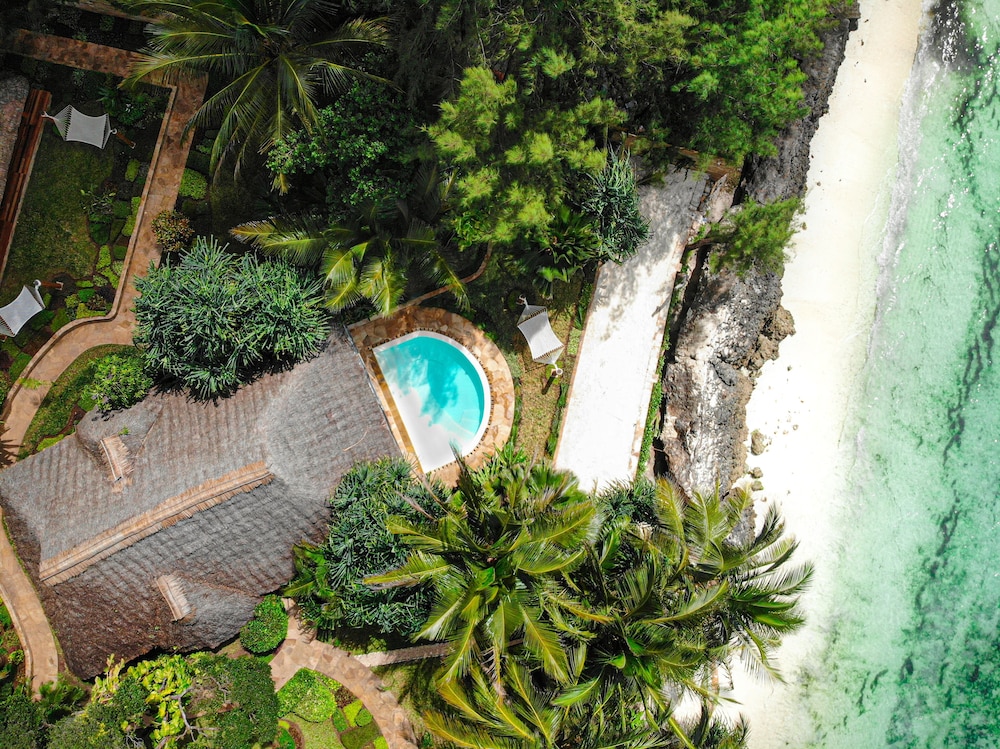 Seafront Luxury Villa with Private Pool