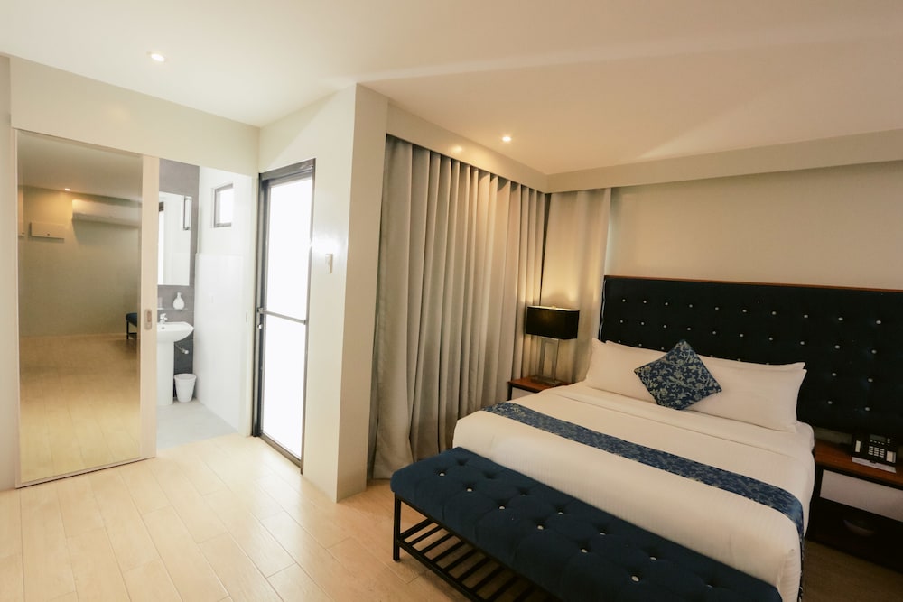Premium Double Room photo 2
