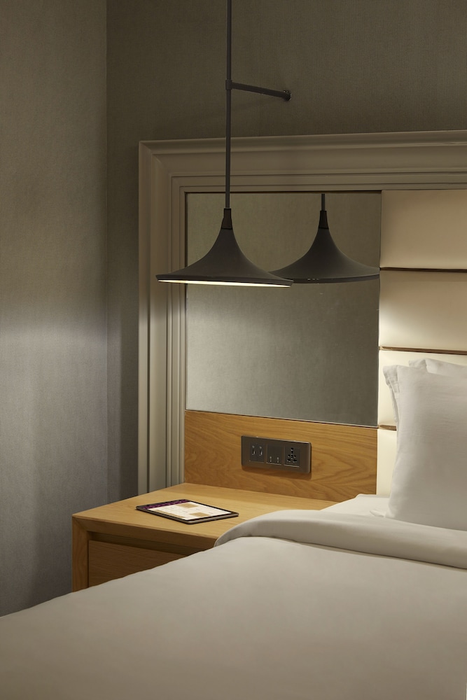 Executive Double Room, 1 Double Bed - Photo 17