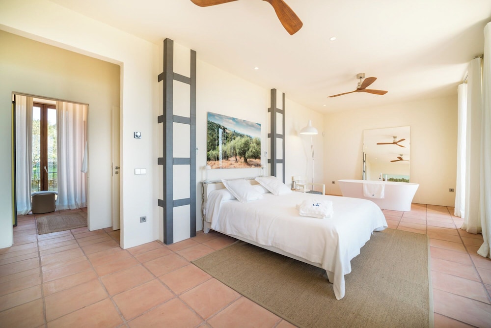 Design House photo 3