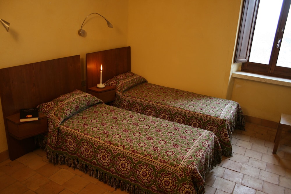 Twin Room photo 1