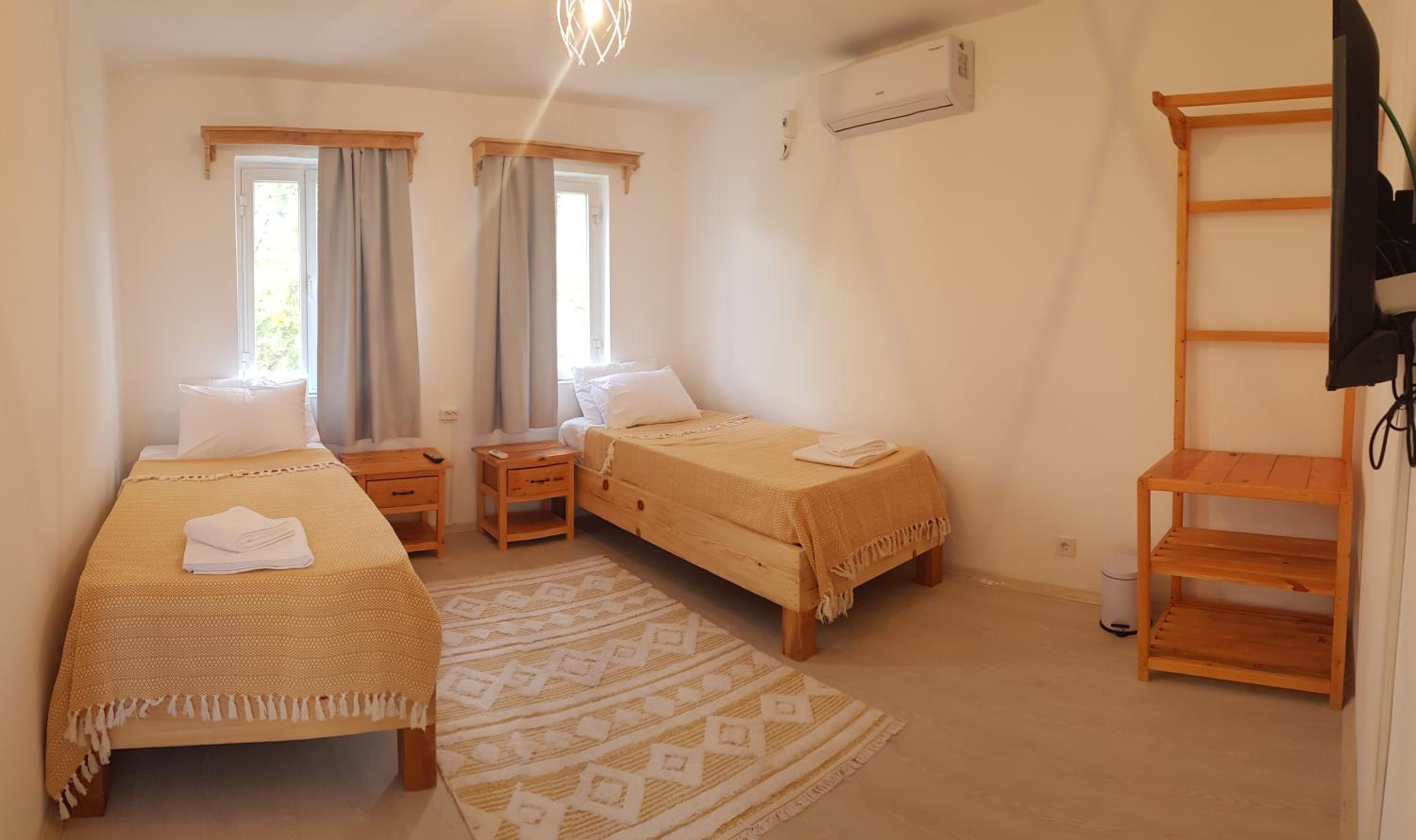 Deluxe Apartment photo 3