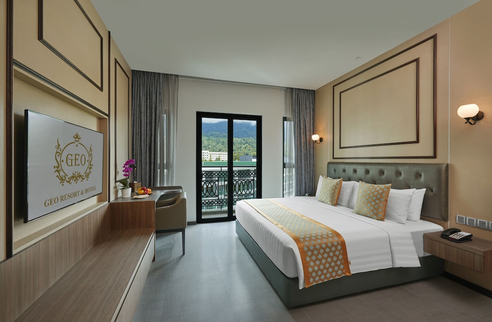 Superior Double or Twin Room photo 3