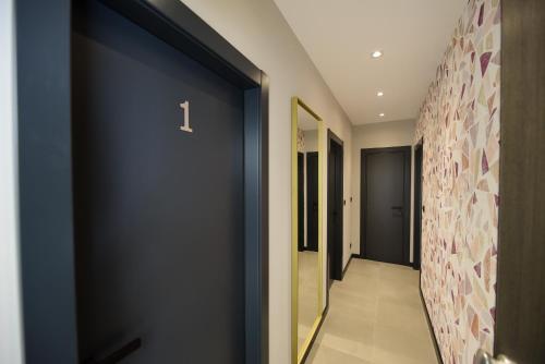 Double Room with Balcony photo 3