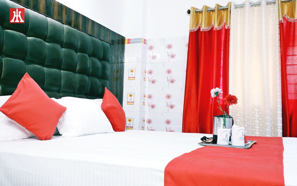 Deluxe Non AC Room photo 3