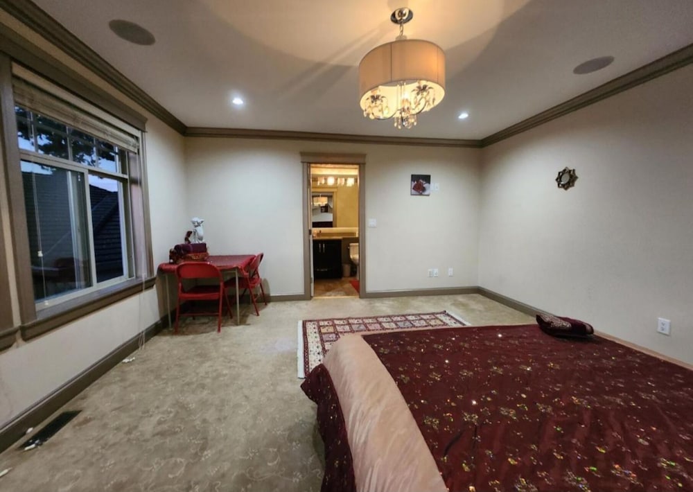 Honeymoon Triple Room, 1 Bedroom, Ensuite, Executive Level photo 3