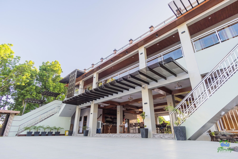 Club Villa photo 3