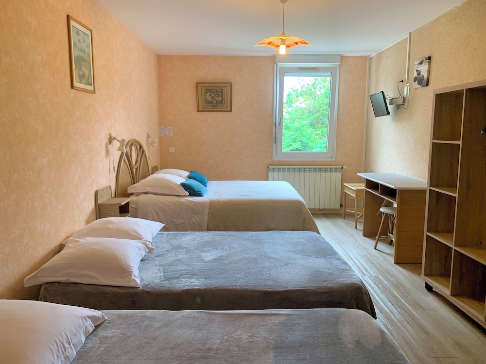 Family Room, Private Bathroom