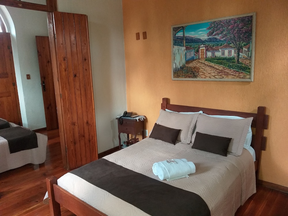 Standard Triple Room photo 3