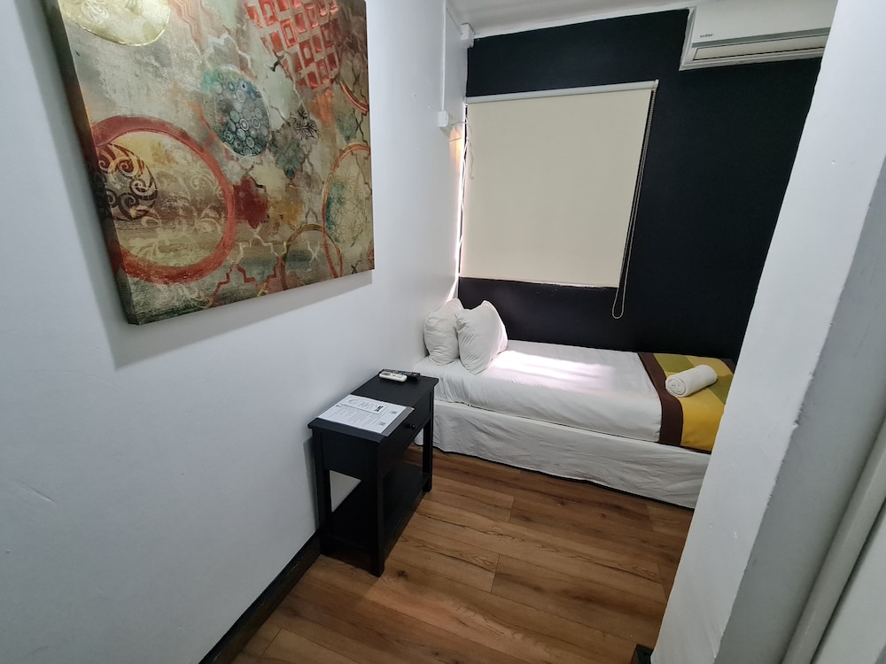 Single Room photo 3