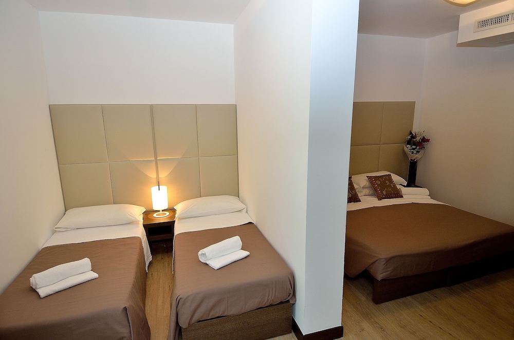 Triple Room - Photo 4