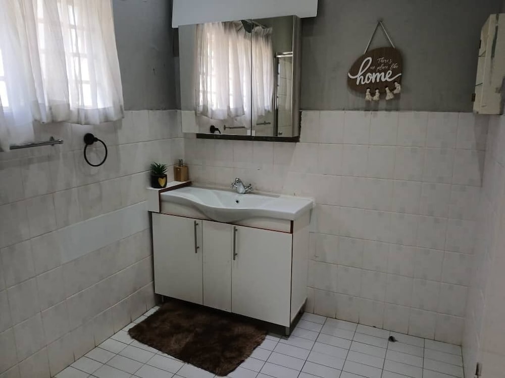 Deluxe Room, 1 Bedroom, Garden View photo 2