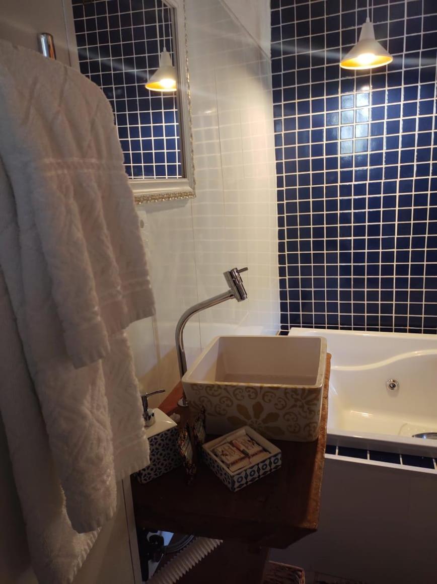 Suite with Spa Bath