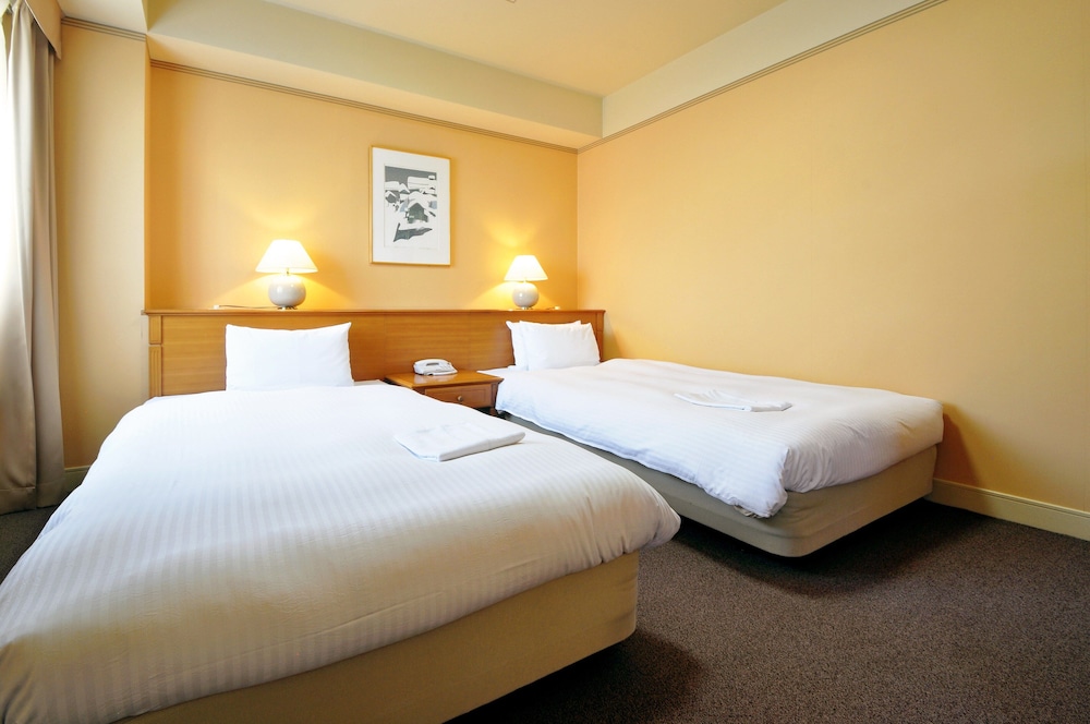 Large Twin Room, Non-smoking photo 2