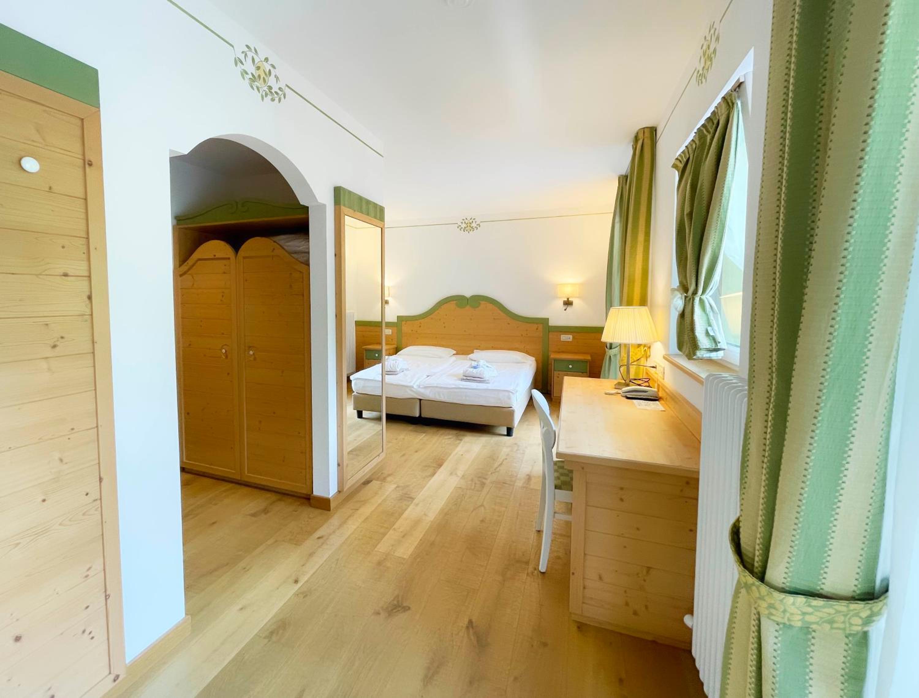 Superior Double or Twin Room with Balcony (2 Adults)