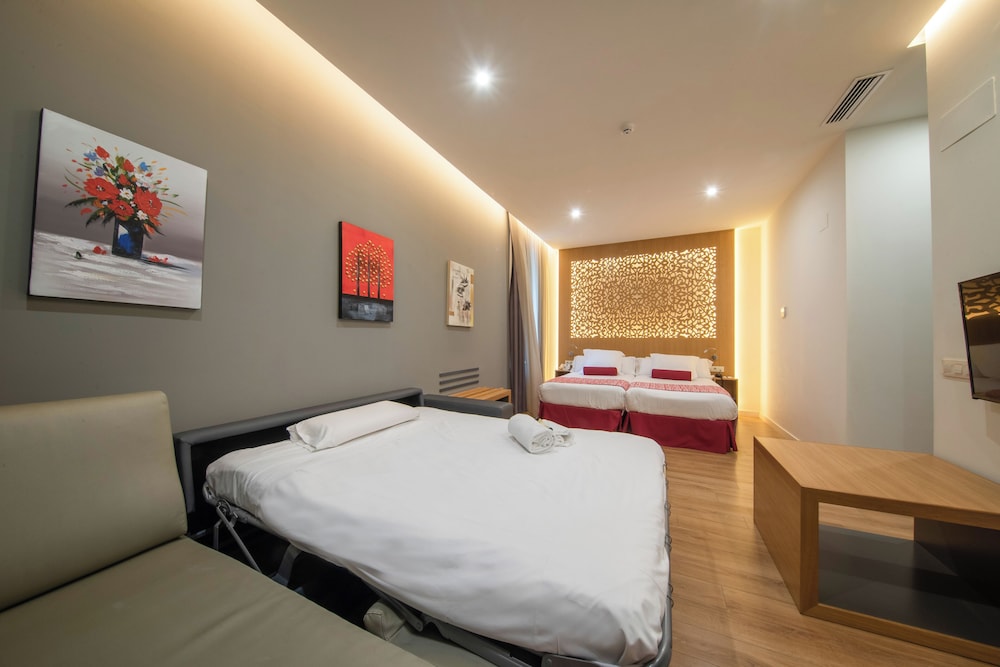 Triple Room