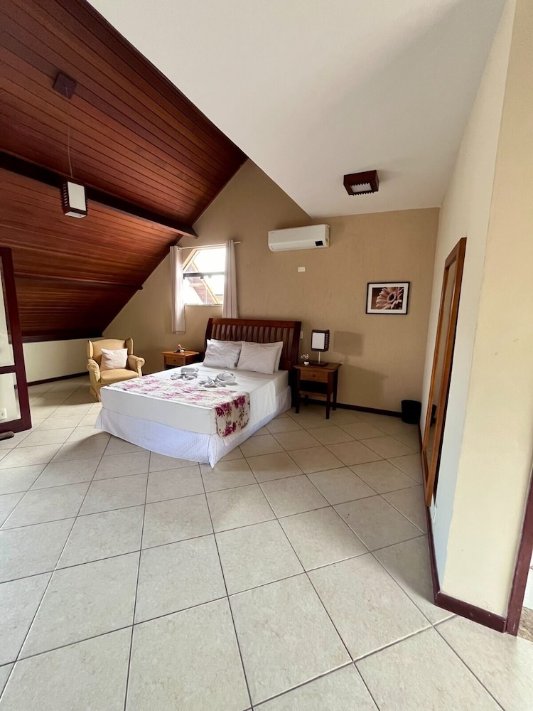 Presidential Room