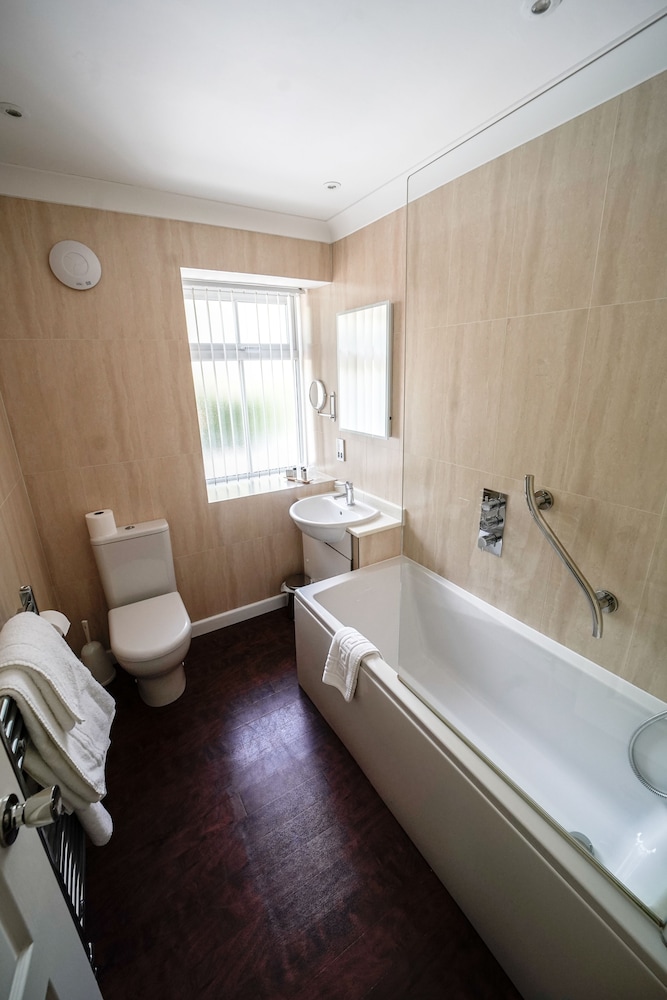 Superior Room, 1 Double Bed, Non Smoking - Photo 9