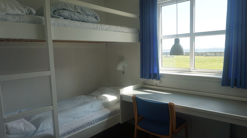 Basic Room, 2 Twin Beds, Shared Bathroom photo 2