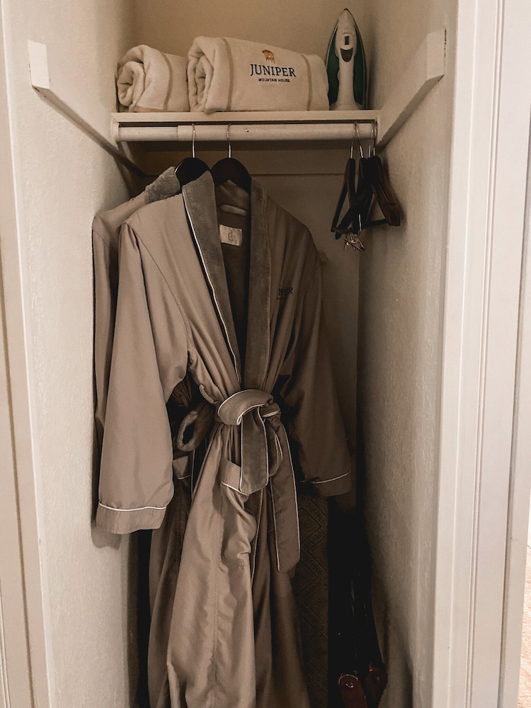 Boxelder King Junior Suite (Adults Only) photo 2