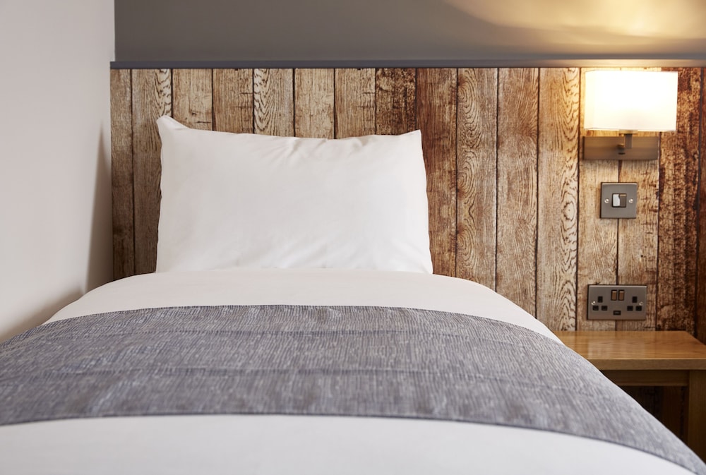 Twin Room - Photo 8