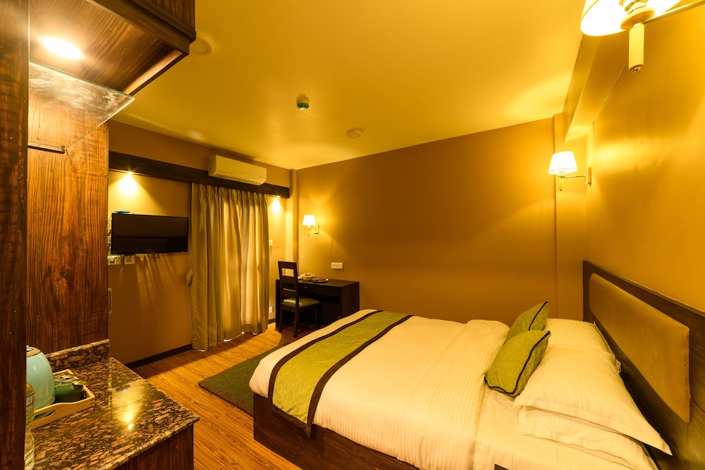 Deluxe Double Room photo 2