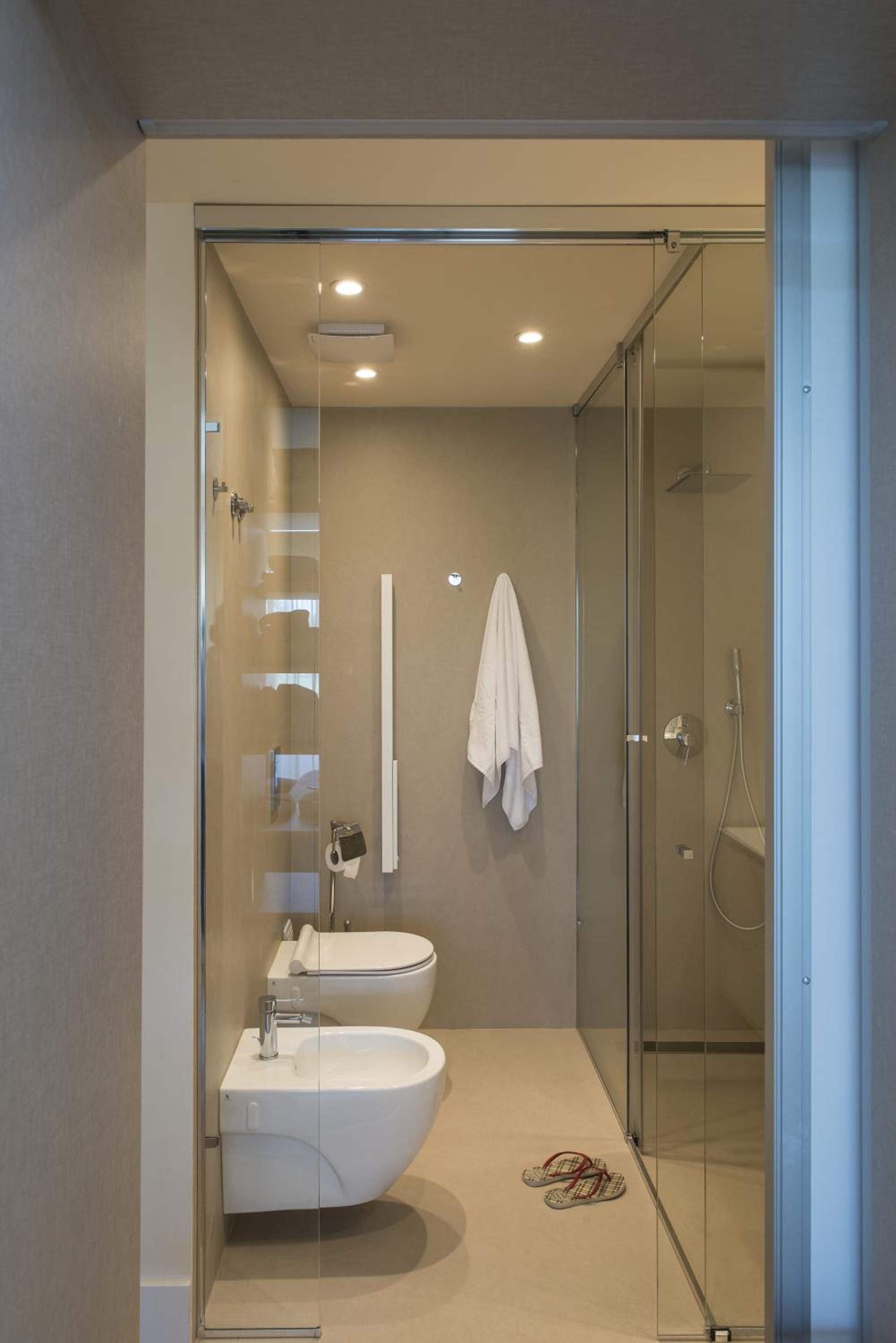 Two-Bedroom Apartment with Pool View
