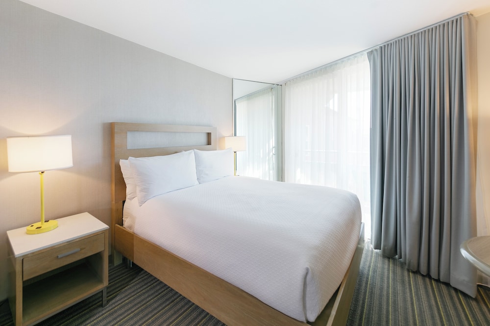 Room, 1 Queen Bed - Photo 1