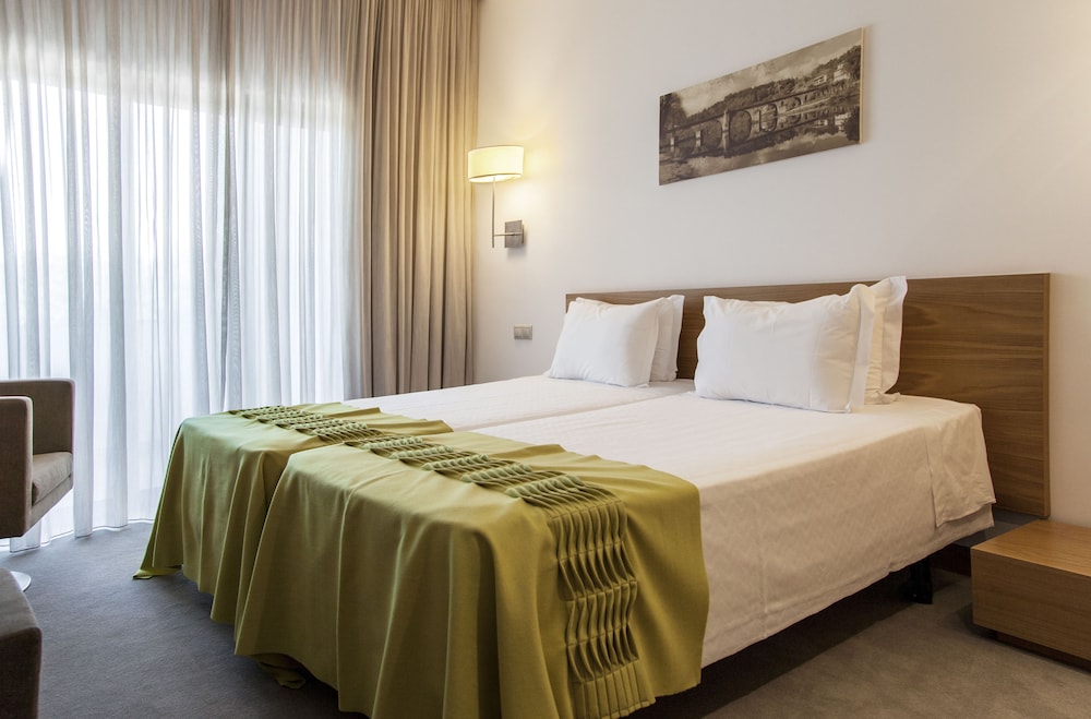 Single Room - Photo 1