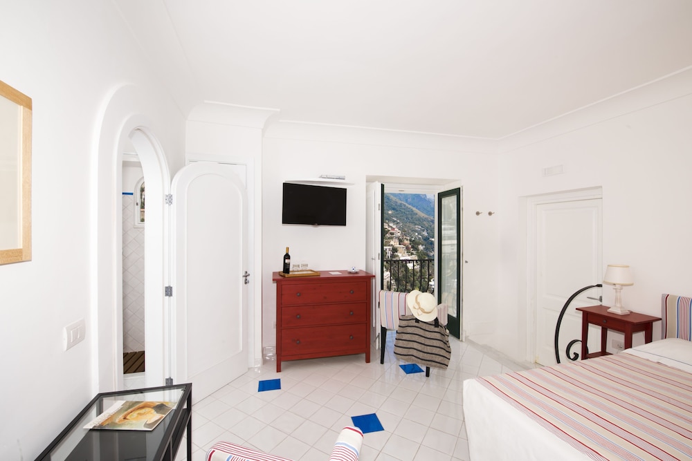 Economy Double Room, Annex Building (Giorgio) photo 2