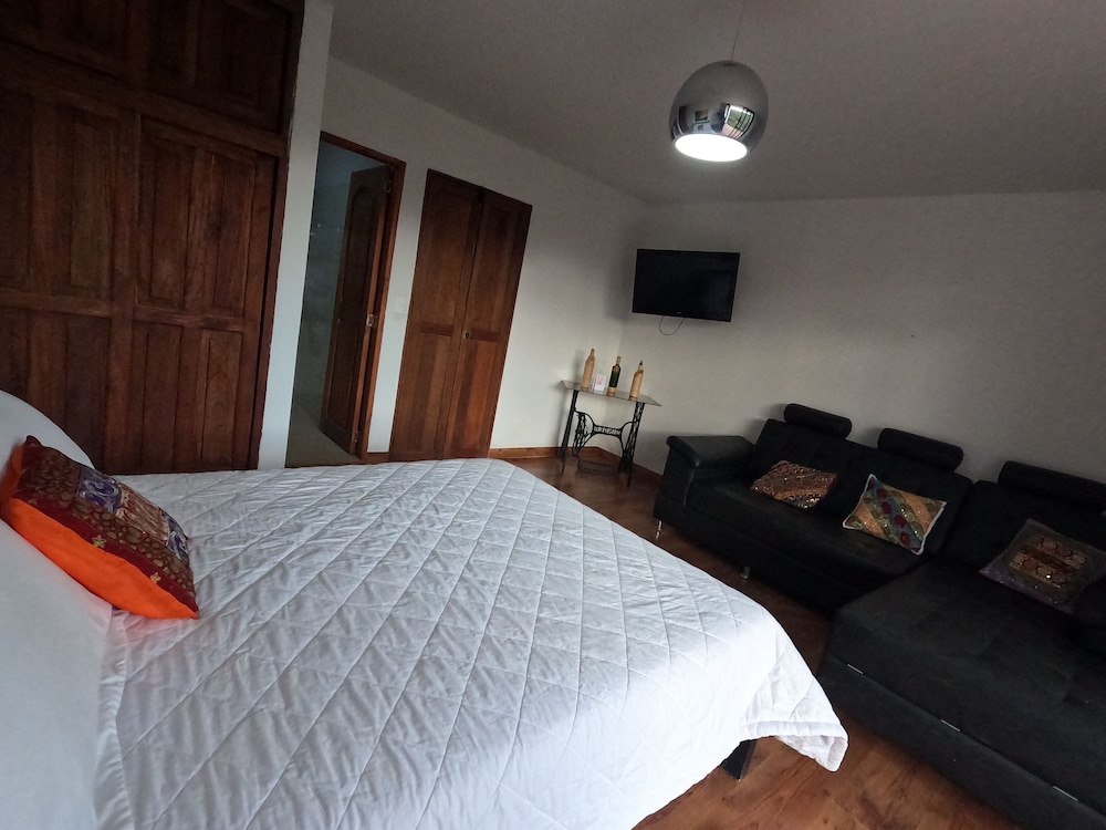 Family Quadruple Room photo 1