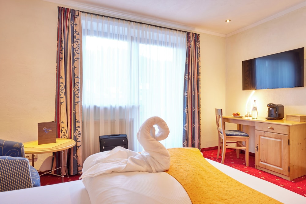 Deluxe Single Room, 1 Twin Bed, Patio