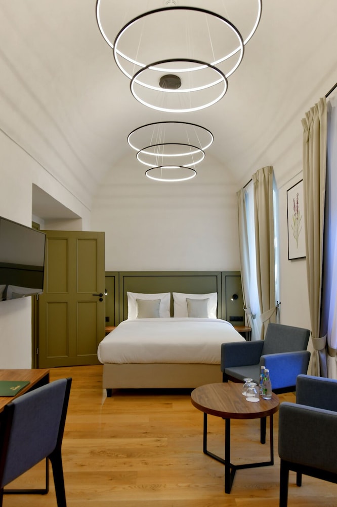 Superior Double Room - Photo 7