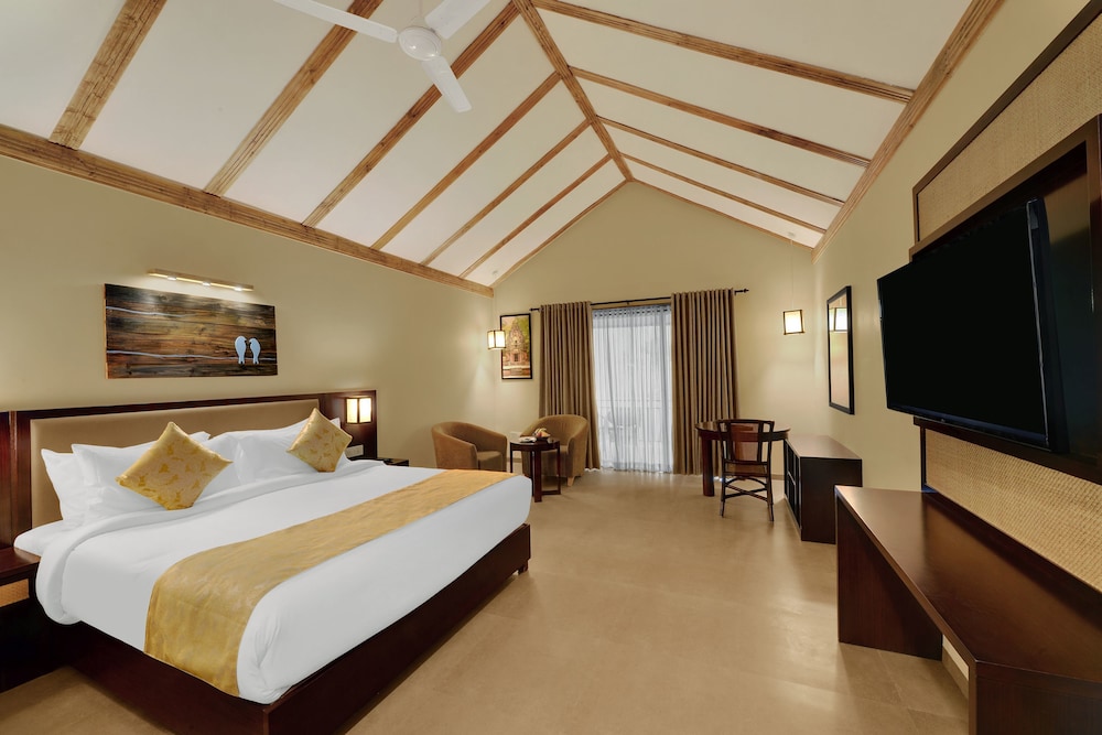 Superior Villa, 1 King Bed photo 3