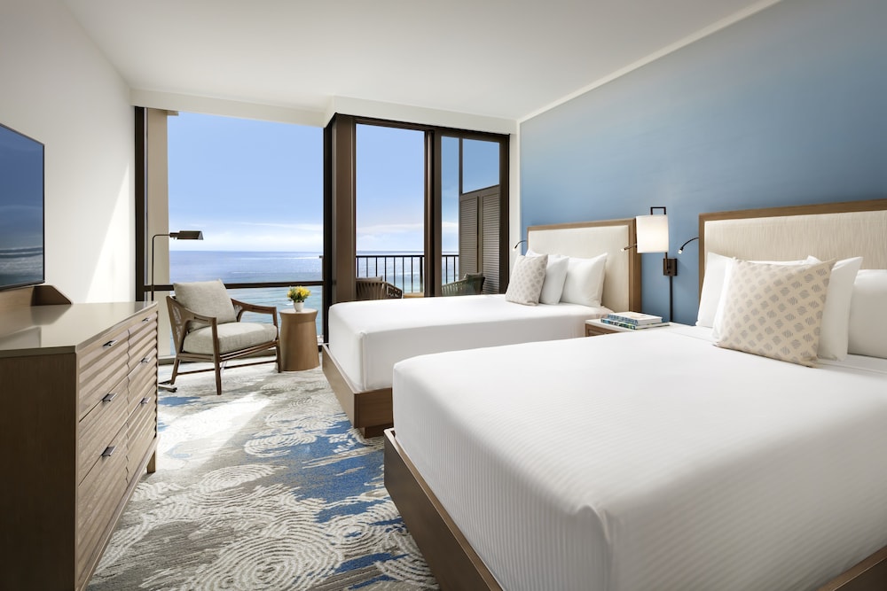Deluxe Ocean View 2 Double Beds
