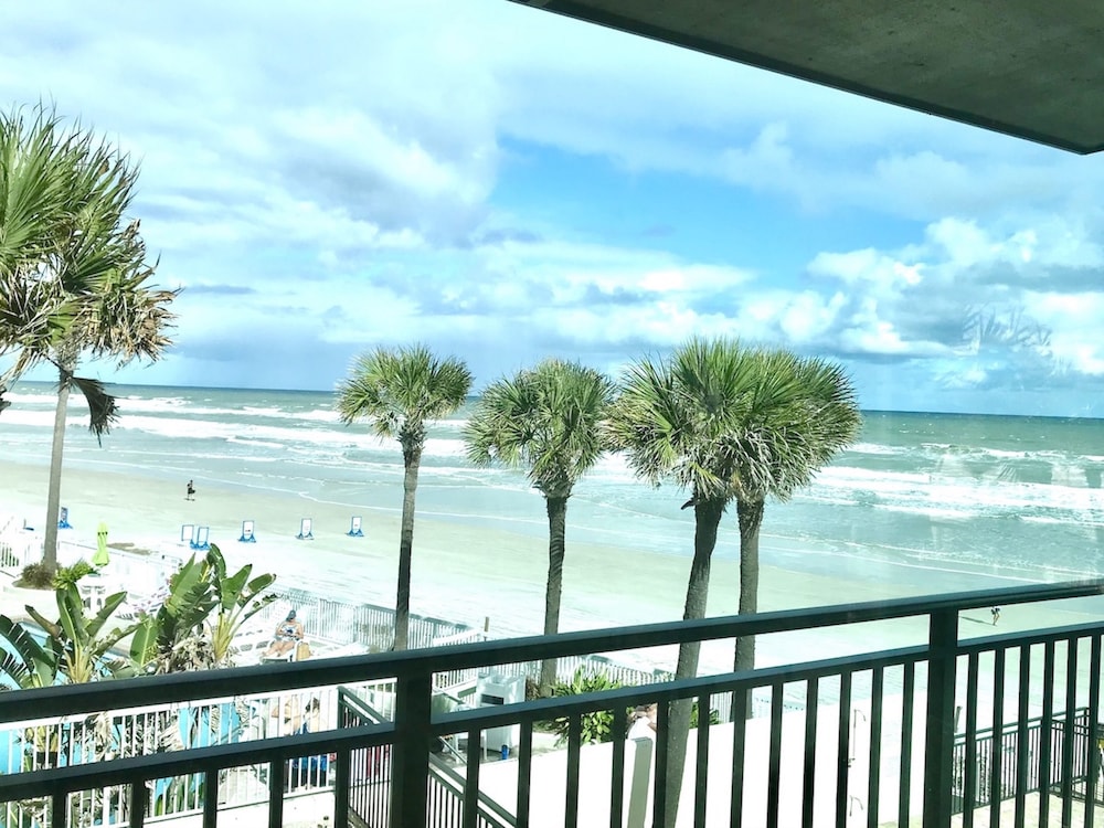 Presidential Suite, 2 Bedrooms, Kitchen, Ocean View photo 3