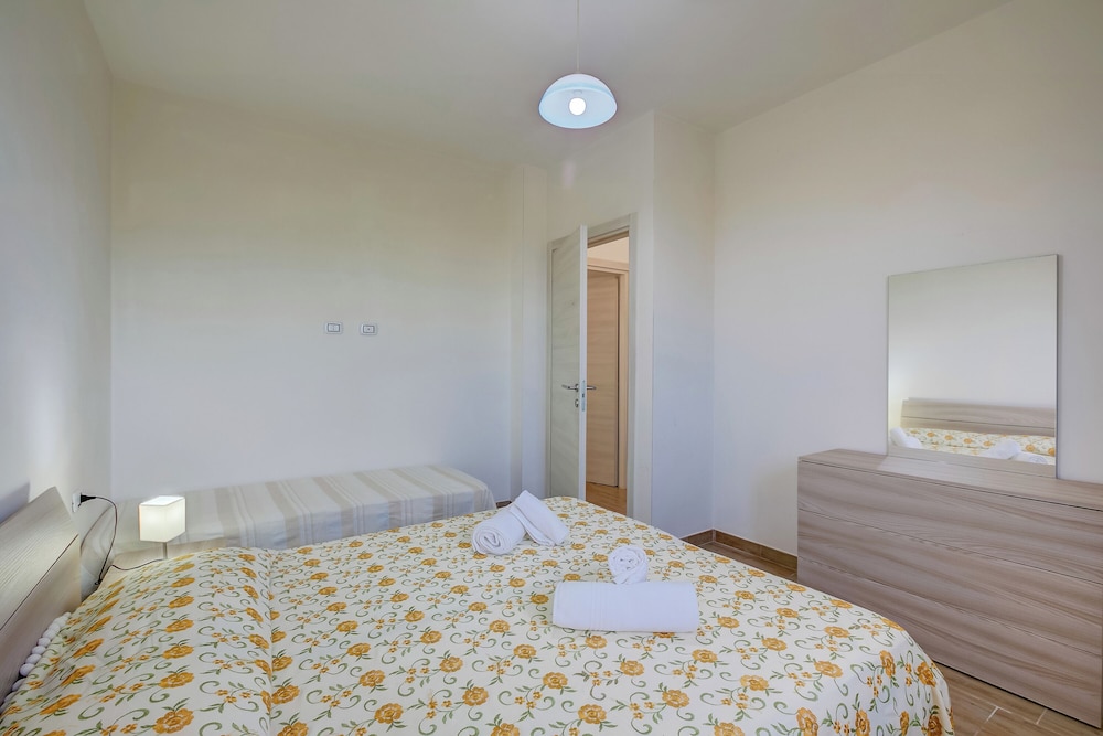 Standard Apartment, Multiple Bedrooms (Le Bianche Apt1 with Garden Near The) photo 1