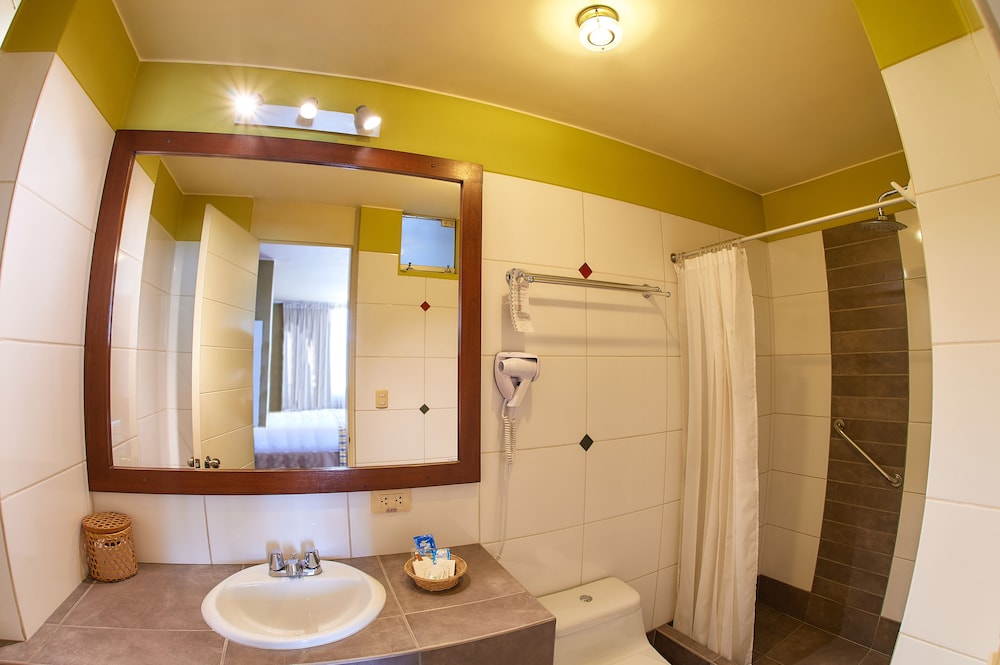 Standard Double Room, 1 Queen Bed - Photo 9