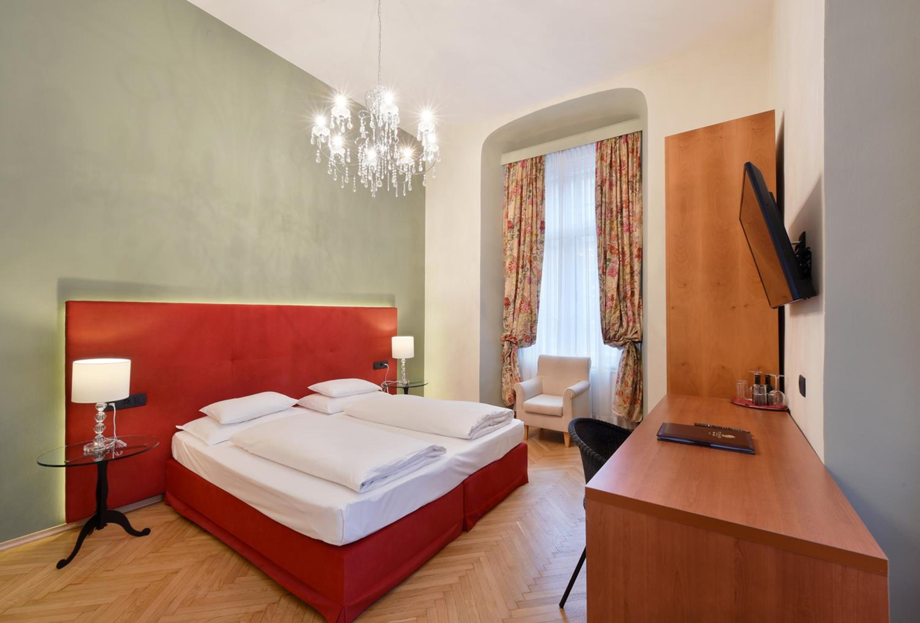 Double Room photo 3