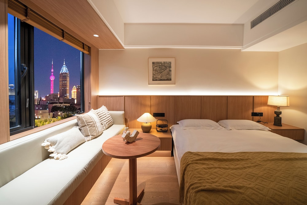 Standard Double Room, City View