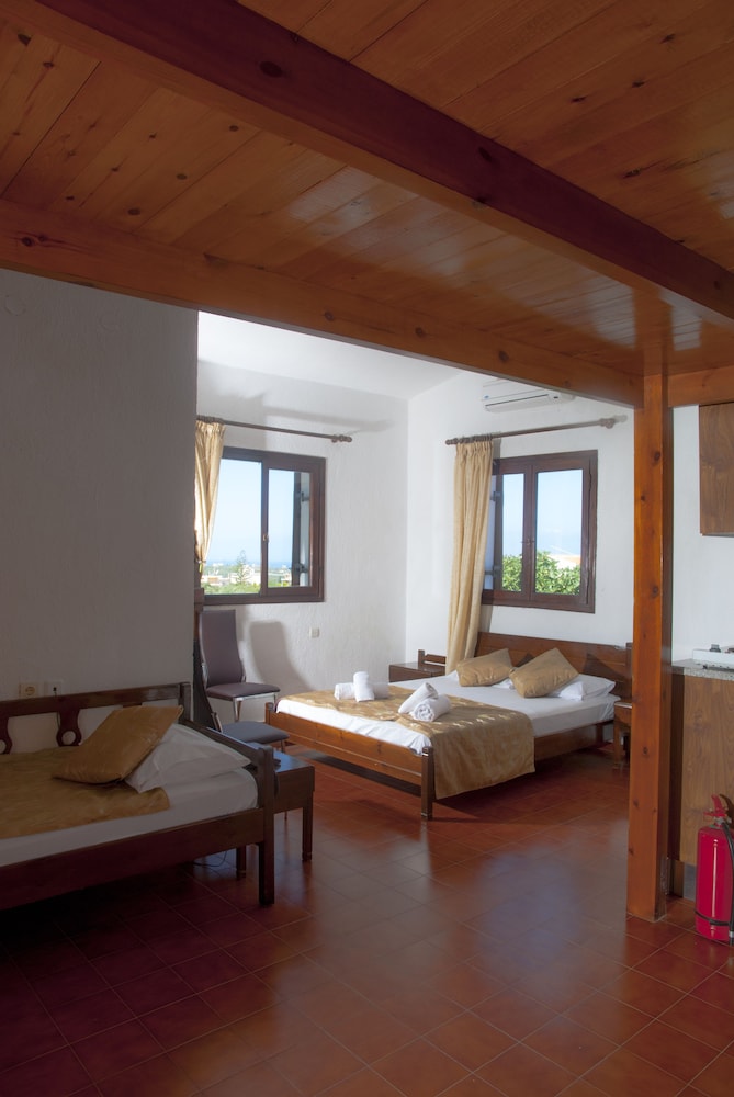Quadruple Studio Sea View - Photo 9