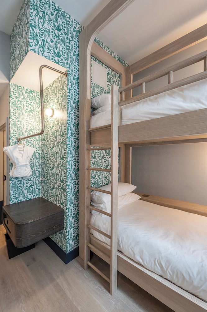 Suite, Multiple Beds (Studio Suite Bunk)