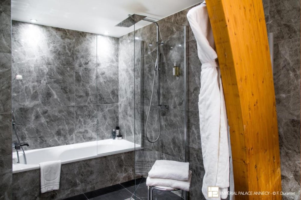 Suite Executive with spa access on reservation thumbnail 5