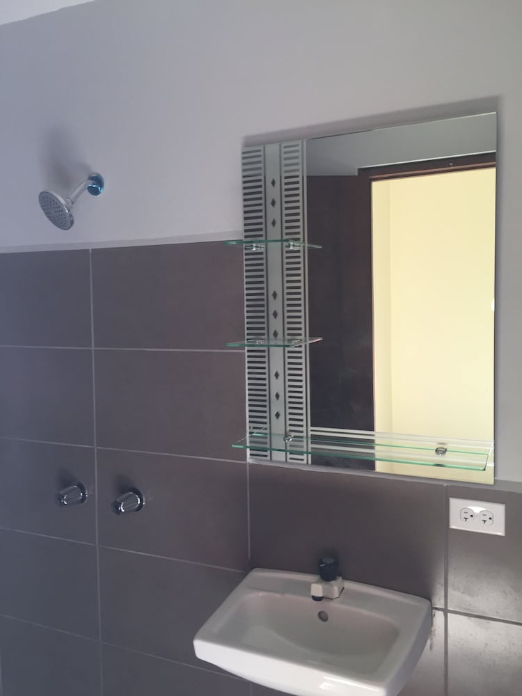 Double Room, 1 Double Bed, Private Bathroom photo 3