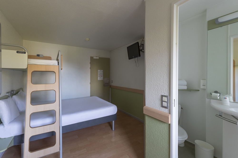 Triple Room, Non Smoking photo 3