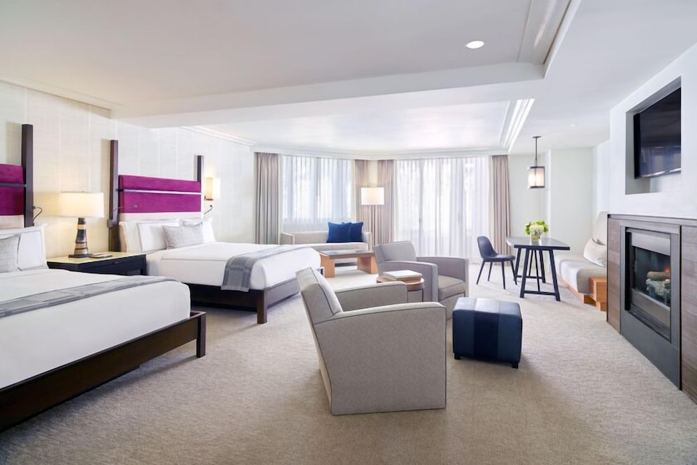 Premium Room, 2 Queen Beds (Mountain Side) - Photo 1