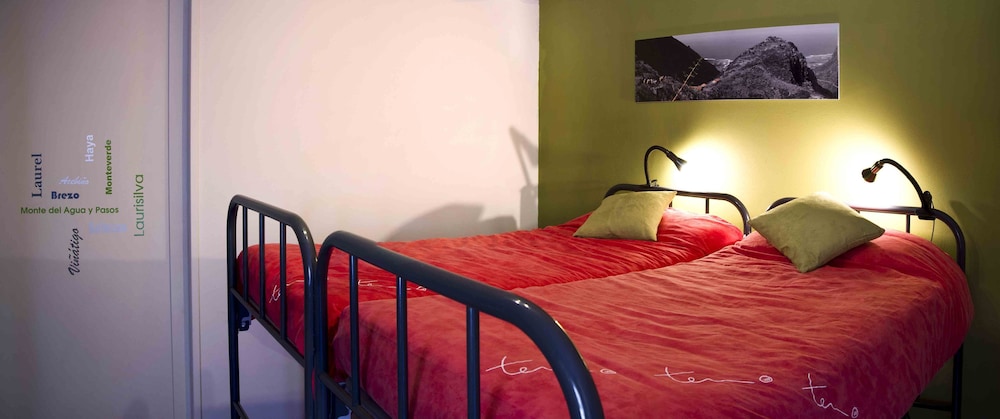 Basic Room, Private Bathroom, Mountain View