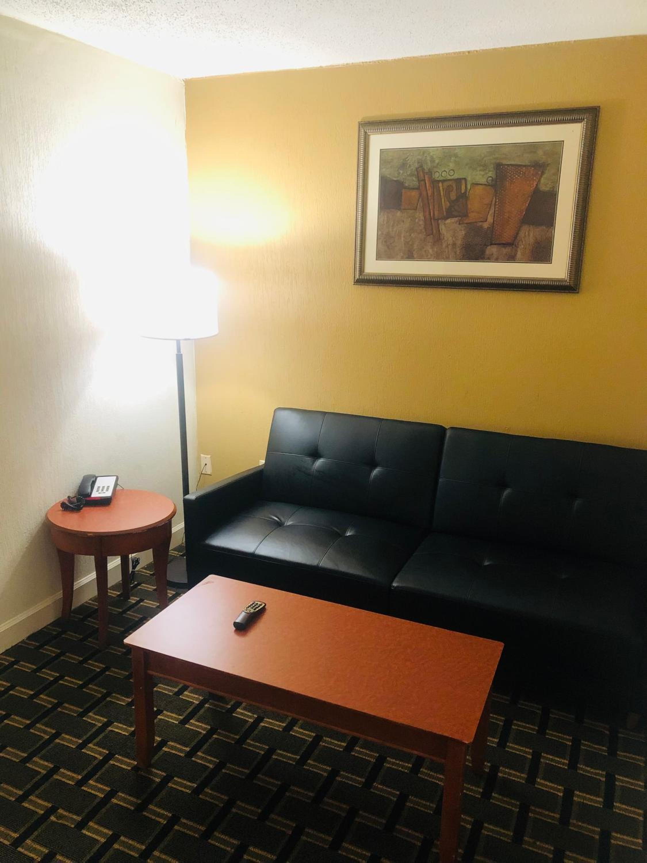 Double Room - Disability Access - Photo 3